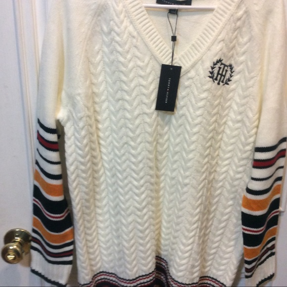 Woman’s Tommy Hilfiger Varsity Cable Sweater - Picture 2 of 8